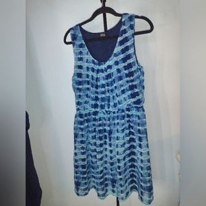 A.n.a. dress size L
